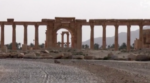 Palmira liberata dallIsis immagine da video The Guardian 1 Ecco com'è Palmira liberata dall'Isis. Le prime immagini del Guardian: salve l'Agorà e il celebre teatro romano