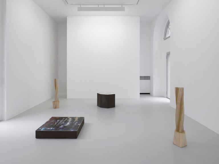 Richard Deacon – Flat Earth - installation view at Lisson Gallery, Milano 2016