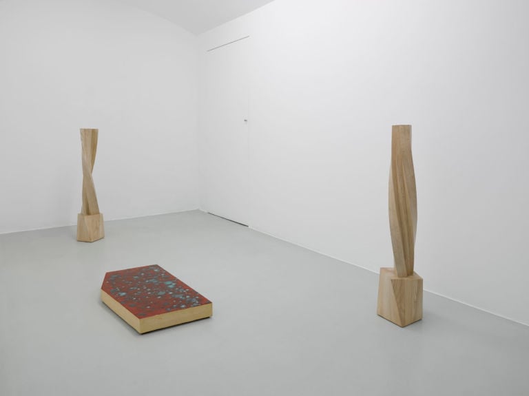 Richard Deacon – Flat Earth - installation view at Lisson Gallery, Milano 2016