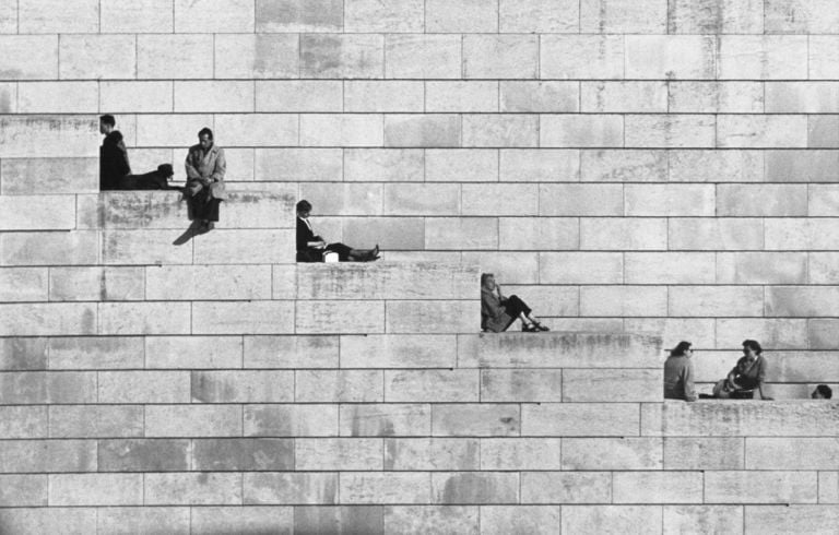 Robert Doisneau, La diagonale dei gradini, Parigi, 1953