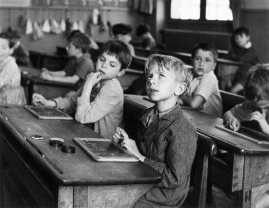 Robert Doisneau, L'informazione scolastica, Parigi, 1956