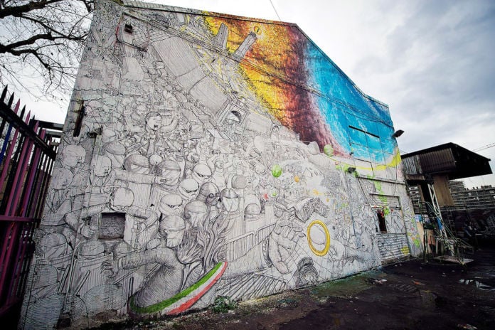 Il murale di Blu per il Cso Xm24, a Bologna - foto by streetartnews