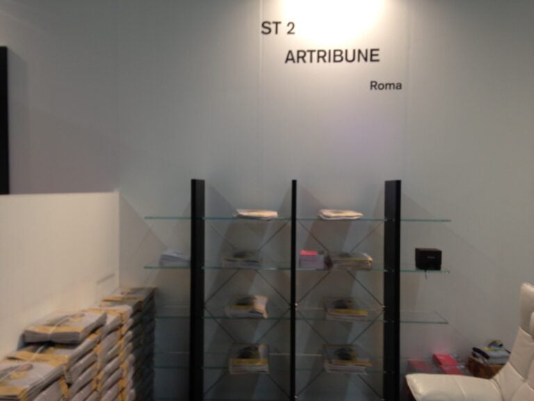 5 stand artribune miart 3 Milano Updates: tutte le foto dello stand di Artribune, che per miart si presenta con un progetto curato con Natuzzi Italia e molte interessanti novità. Veniteci a trovare