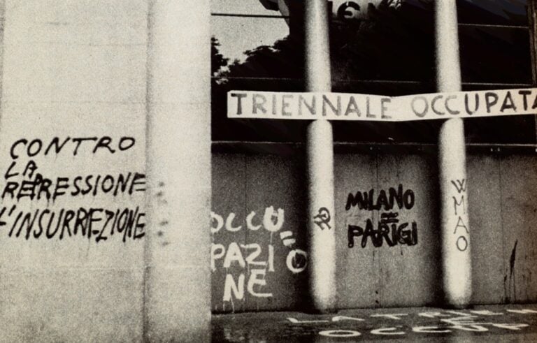 Ingresso della Triennale di Milano durante l'occupazione, maggio 1968