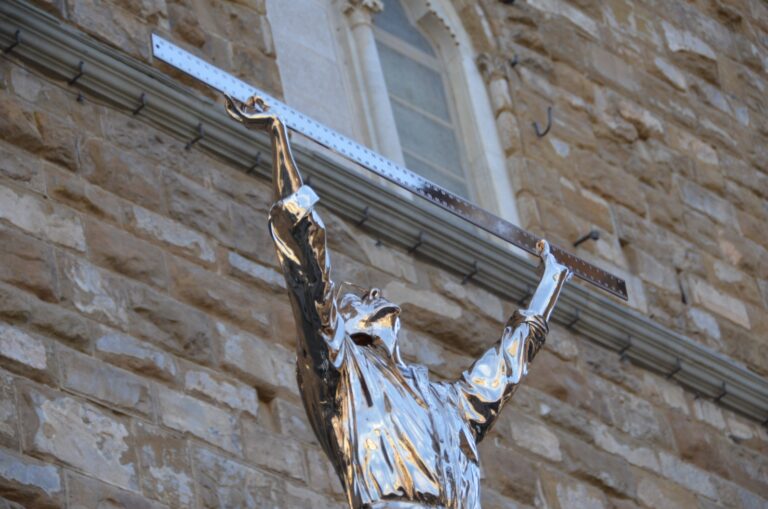 Jan Fabre Firenze 2016 19 Immagini della grande mostra di Jan Fabre a Firenze. 3 luoghi simbolo della città ospitano fino a ottobre un centinaio di lavori dell’artista fiammingo