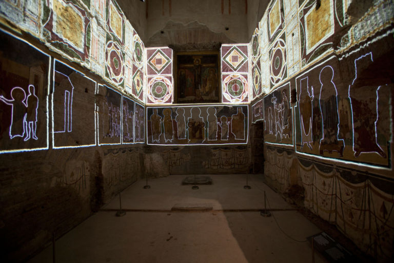 Video mapping della decorazione parietale della cappella di Teodoto - Santa Maria Antiqua tra Roma e Bisanzio - photo Claudia Pescatori