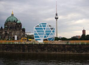Il futuro di Berlino. Con la Biennale alle porte