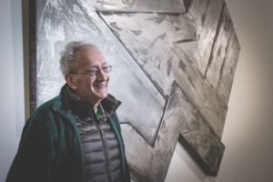 Muore a 87 anni l’artista Frank Stella. Pioniere del minimalismo americano