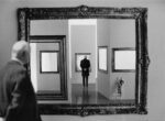 Gilbert Garcin, Le musée, 1999