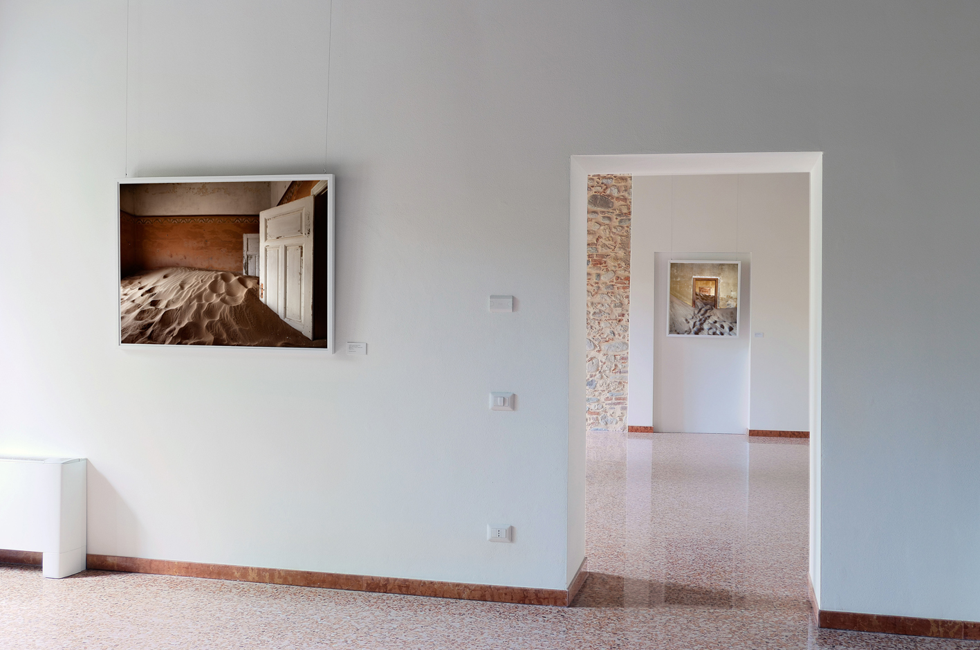 Uncommon Places an accelerationist aesthetics, Alvaro Sanchez-Montañes, installation view at Palazzo da Schio, 2016, photo Daniele Marangoni