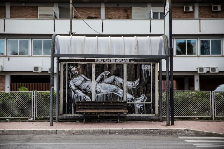 federico draw memorie urbane foto arianna barone 2 Ancora Street Art nel Lazio. Stavolta grazie ad un festival diffuso che riqualifica le aree urbane con murales e skate park