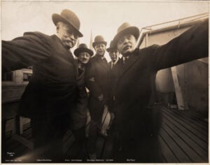 Il selfie dall’Ottocento a oggi. Piccola storia dell’autoscatto nell’arte contemporanea