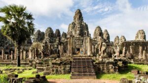 Angkor Wat? Era la più grande città del mondo, ancora tutta da scoprire. L’archeologia riscrive la storia dell’Oriente