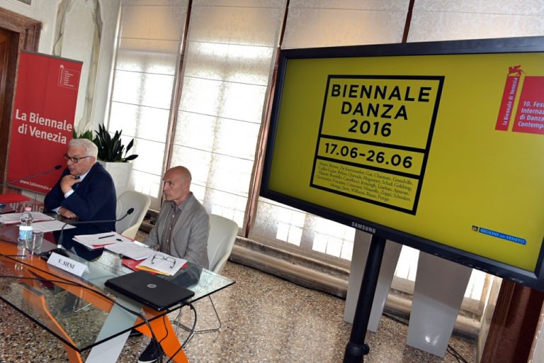 Biennale Danza 2016 - Paolo Baratta e Virgilio Sieni - photo Andrea Avezzù