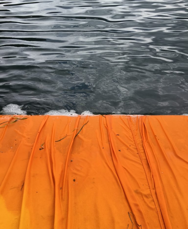 Christo, The Floating Piers, Lago d'Iseo (foto Anna Mattioli)