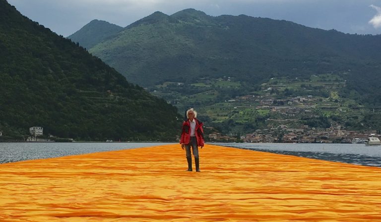 Christo, The Floating Piers, Lago d'Iseo (foto Anna Mattioli)