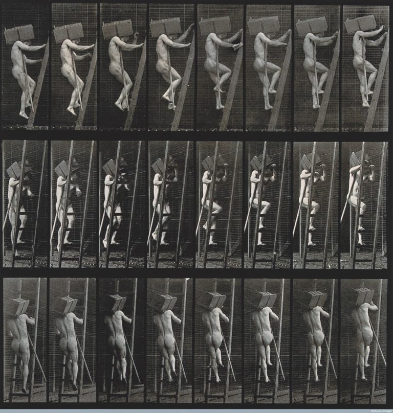 Eadweard Muybridge, A man climbing up a ladder with a heavy load on his right shoulder, Eadweard Muybridge, 1887, 27,5 x 26,5 cm