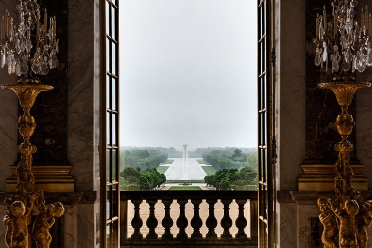 Olafur Eliasson Waterfall 2016 foto Anders Sune Berg 2 Olafur Eliasson alla Reggia di Versailles, ecco le immagini