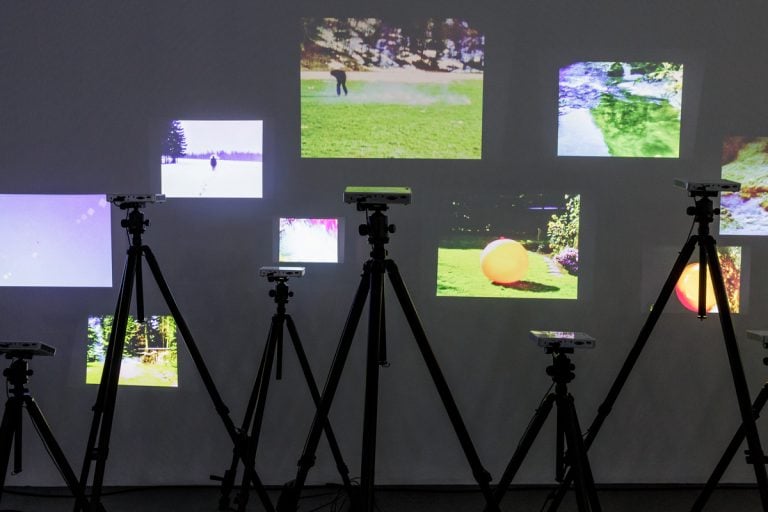 Roman Signer – Films and Installations - installation view at MAN, Nuoro 2016 - photo Confinivisivi