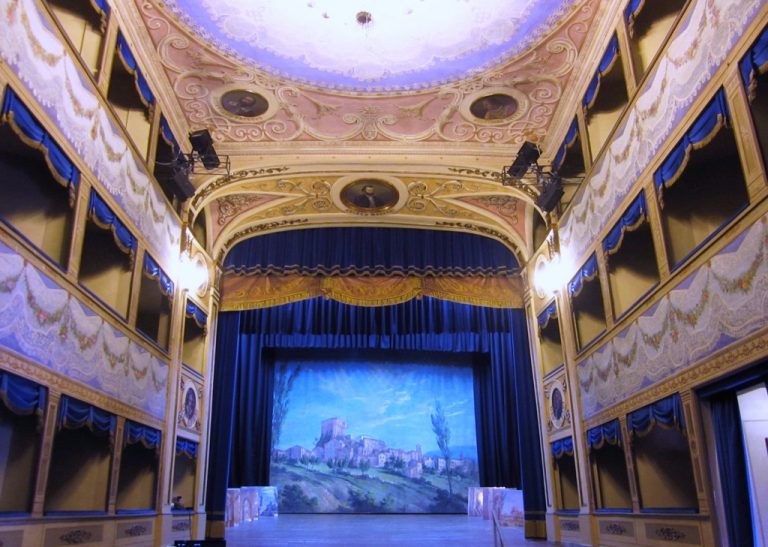 Teatro Angelo Mariani, Sant'Agata Feltria - palco