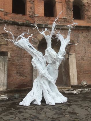 Ugo Rondinone – notti d’argento – installation view at Mercati di Traiano, Roma 2016