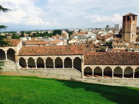 Vista dal Castello di Udine, sede dell'opera sonora di Alessandro Fogar
