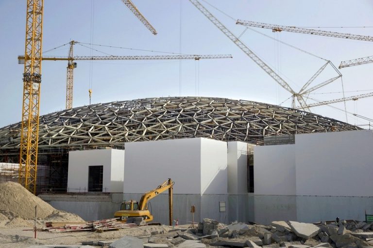 Ateliers Jean Nouvel, Louvre Abu Dhabi, immagini del cantiere in corso