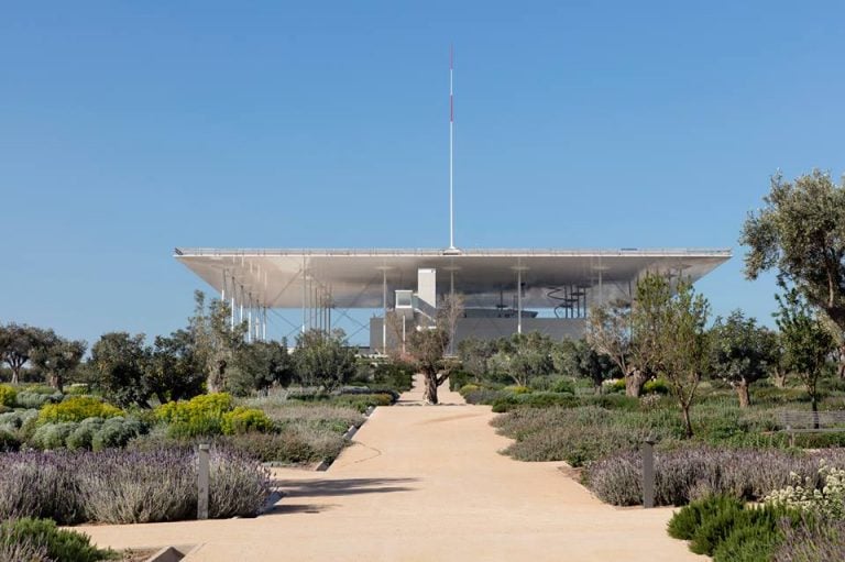 Renzo Piano Building Workshop, Centro Culturale Stavros Niarchos, Atene, 2016 (ph credit pagina facebook @renzopianobuildingworkshop