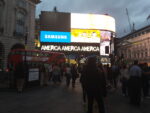 Alfredo Jaar, A Logo for America, Londra, Piccadilly Circus 2016