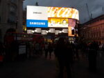 Alfredo Jaar, A Logo for America, Londra, Piccadilly Circus 2016