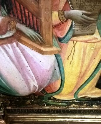 Giovanni dal Ponte, Incoronazione della Vergine fra quattro santi - Dettaglio delle stole degli angeli nel corso del restauro