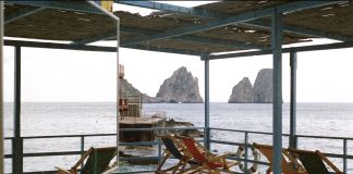 Luigi Ghirri, una veduta di Capri