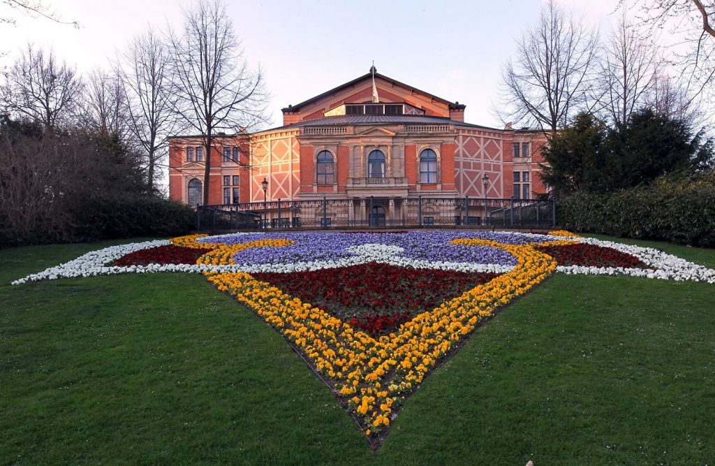 Sky Arte Updates: una domenica con Richard Wagner. Sky Arte HD dedica una speciale giornata al Festival di Bayreuth, in corso fino al 28 agosto