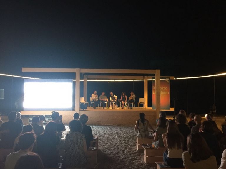 IMG 8818 Tutte le foto da Demanio Marittimo 2016. Spiaggia invasa dalle misteriose scatole di Alfredo Jaar