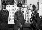 Adolf Hitler presso il castello Neuschwanstein