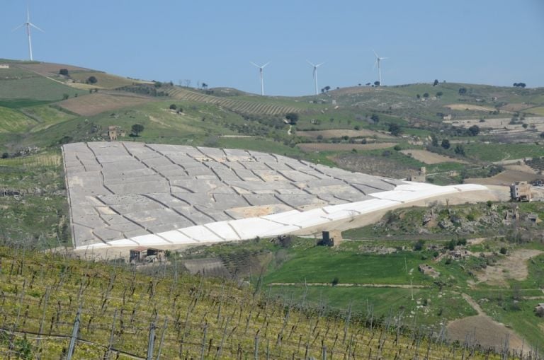 Alberto Burri, Grande Cretto di Gibellina, 2016 - Archivio Fondazione Palazzo Albizzini Collezione Burri