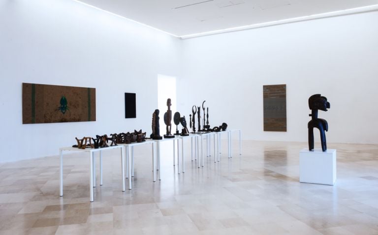Angelo Filomeno - Omaggio a Pino Pascali, l'africano - installation view atFondazione Museo Pino Pascali, Polignano a Mare 2016 - photo Francesco Frasca