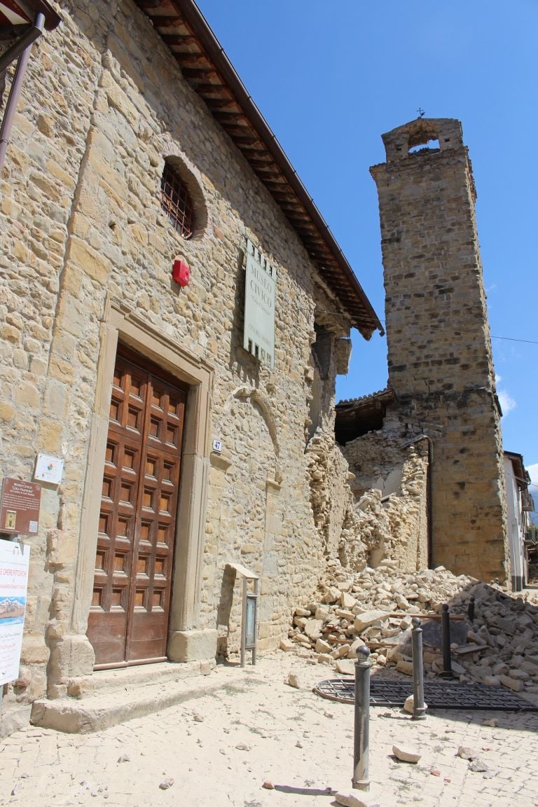 Beni culturali danneggiati o distrutti nellItalia centrale 4 Il terremoto distrugge chiese, palazzi, interi centri storici: ecco le immagini dall'Italia Centrale