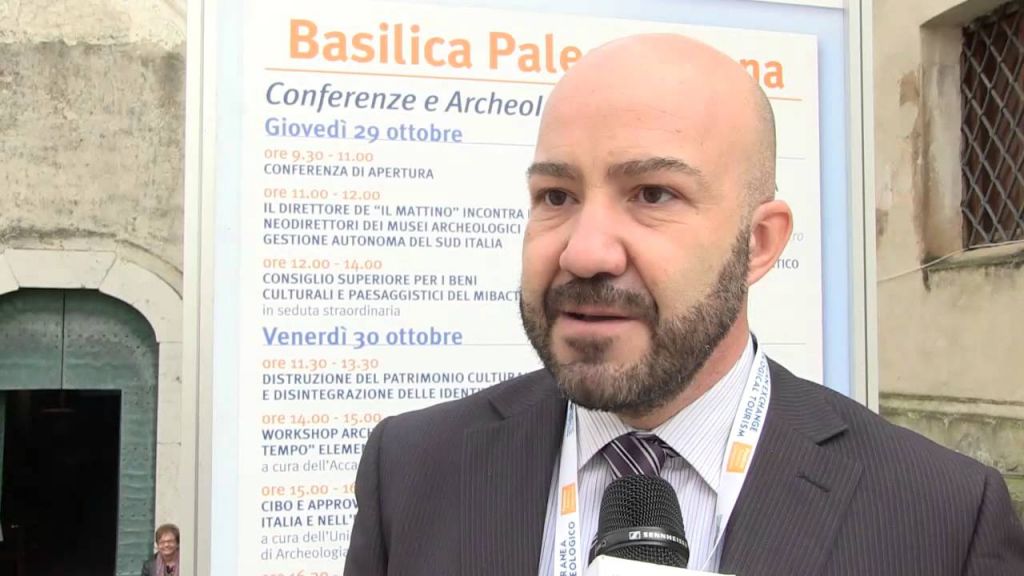 Neo-mega-direttori. L’intervista mancata a Carmelo Malacrino