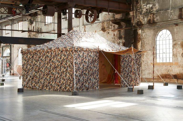 Francesco Clemente. Encampment, Carriageworks, Sydney (foto Carriageworks - Zan Wimberley)