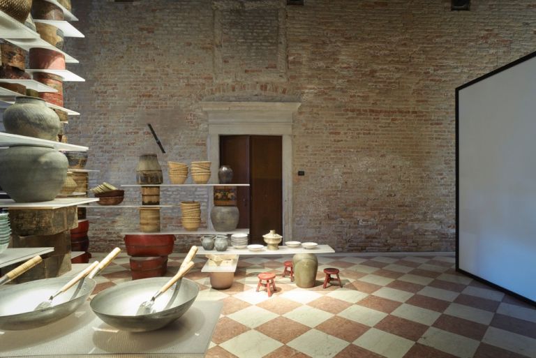 Kengo Kuma, The Floating Kitchen - installation view at IUAV, Venezia 2016