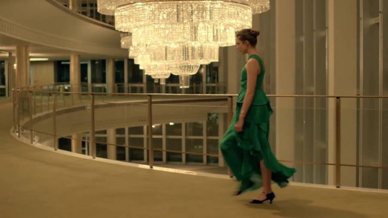 Kenzo World by Spike Jonze4 Spike Jonze dirige uno spot per Kenzo. La pubblicità di un profumo diventa un corto surreale