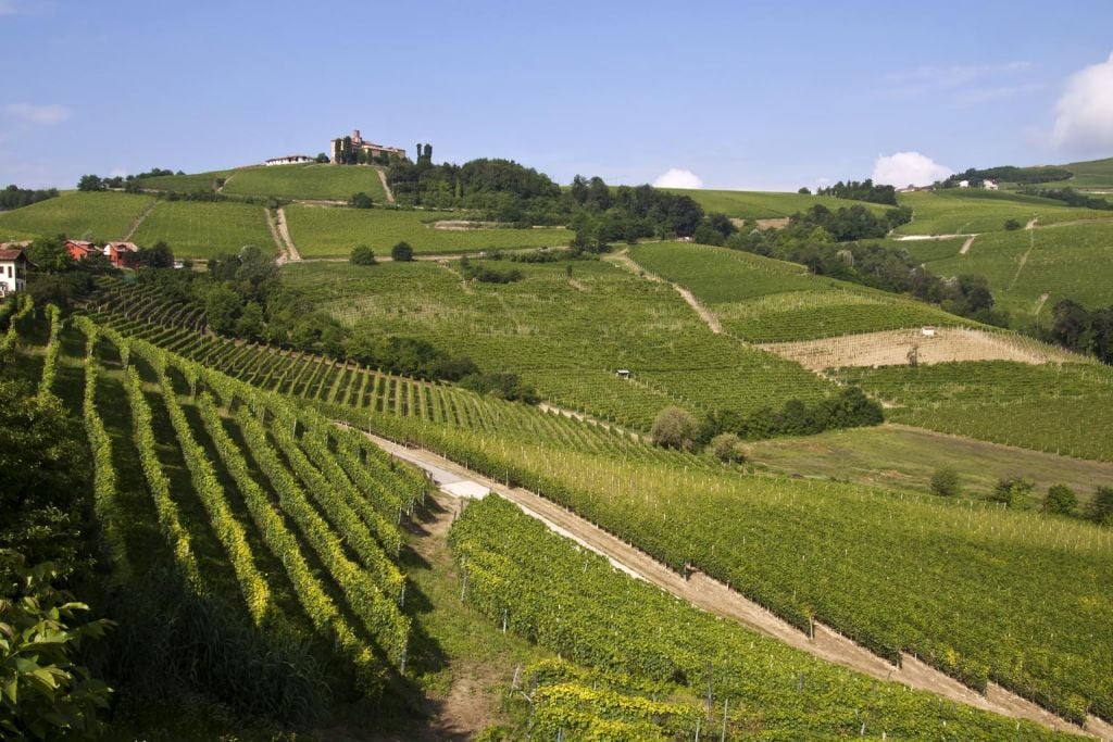 “Attraverso” Langhe, Roero e Monferrato. I territori dell’Unesco in Piemonte uniti, per un festival