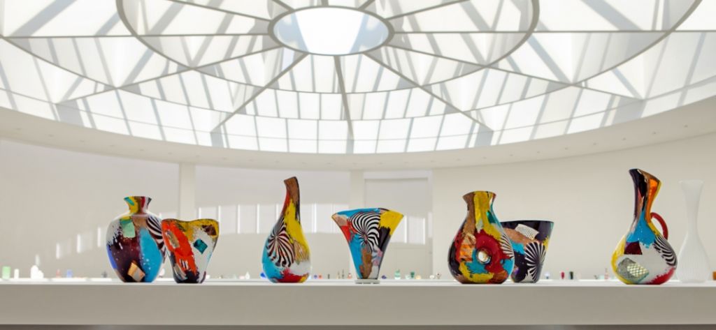 Da Barovier a Venini, vetri di Murano protagonisti alla Pinakothek der Moderne di Monaco: ecco le immagini