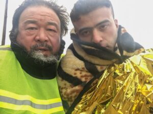 Ai Weiwei in attesa della mostra di Firenze espone i suoi migranti ad Amsterdam: ecco le immagini