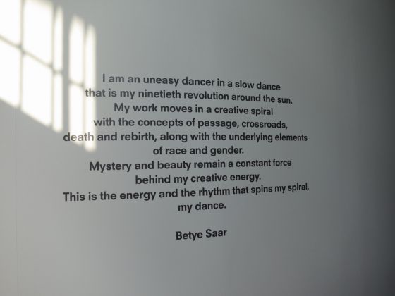 Betye Saar – Uneasy Dancer – exhibition view at Fondazione Prada, Milano 2016
