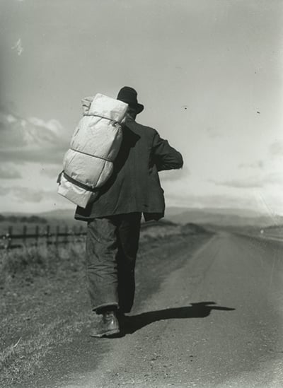 Dorothea Lange, Migrant Worker on California Highway, 1935