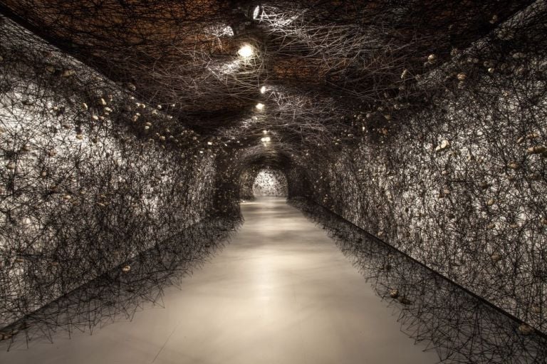 Chiharu Shiota, In the Beginning was..., Sorigue Foundation, Lleida, photo by Sorigue Foundation