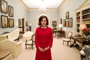 Chi vincerà il Leone d’Oro 2016? Noi scommettiamo su “Jackie” di Pablo Larraín: è il film che più se lo merita