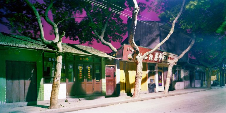 Olivo Barbieri, ERSATZ LIGHTS case study #1 east west, Suzhou, China 1989